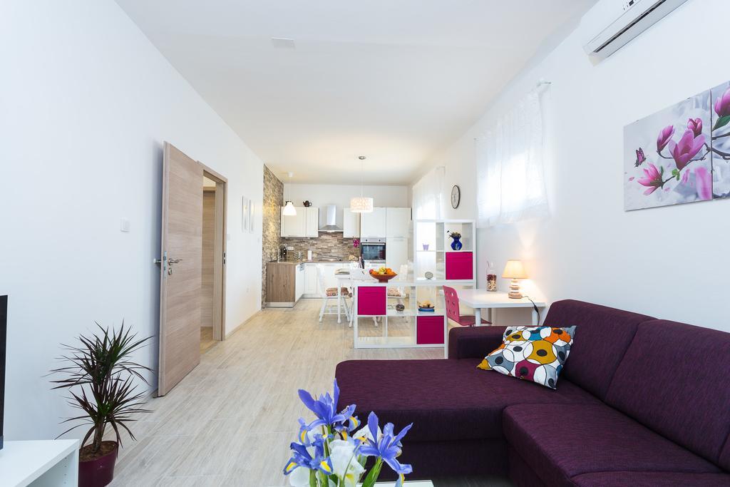 Apartment Perunika Zadar Exterior foto