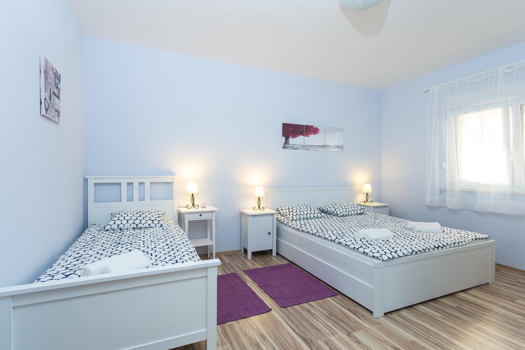 Apartment Perunika Zadar Exterior foto